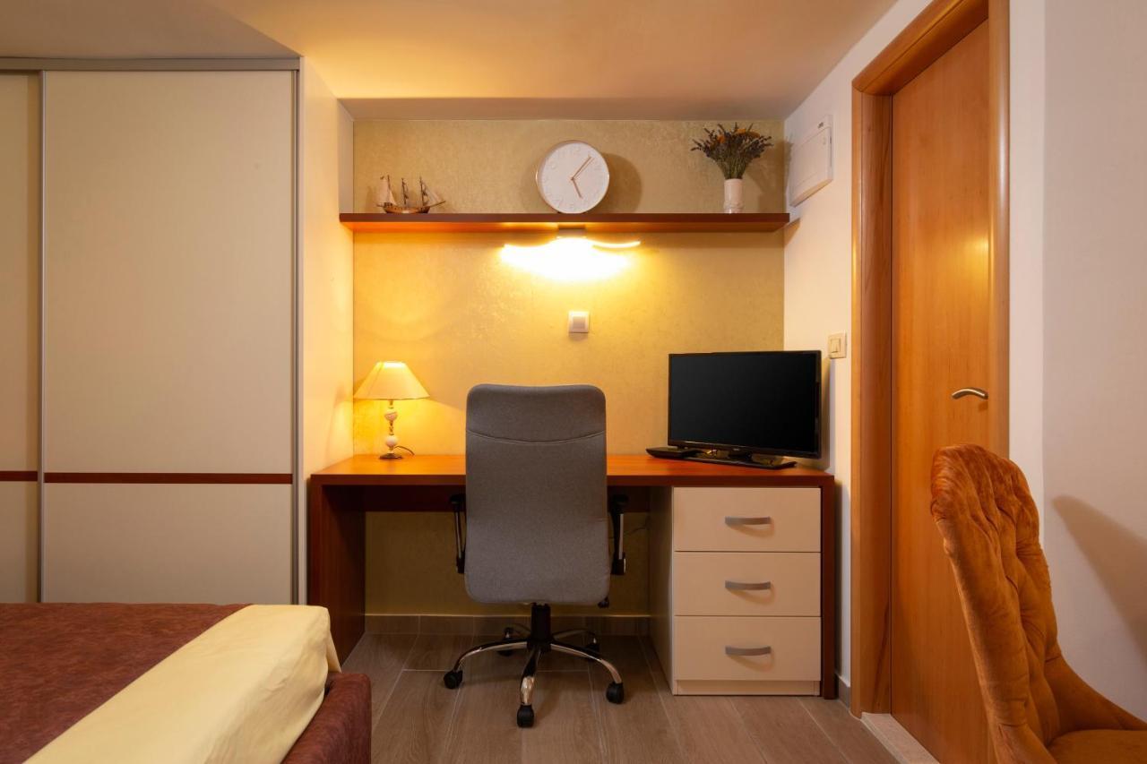 Studio Apartment Oleander Split Exterior foto